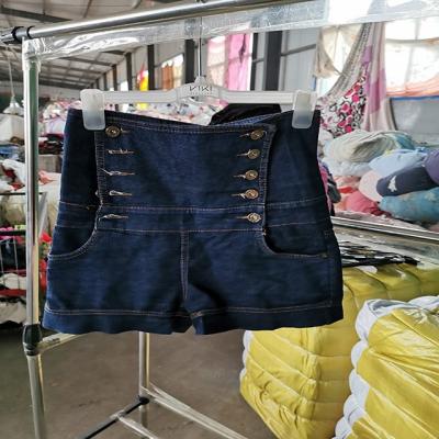 China Used clothing mixed fashion wholesale summer used clothes used denim shorts and used jeans cheap clothes in china for sale