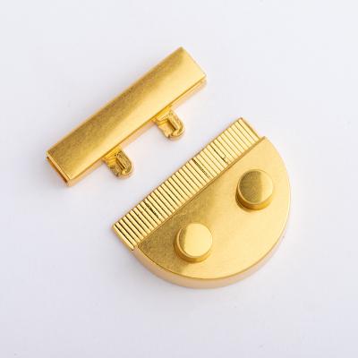 China Metal Recycle Rectangular Metal Push Bag Lock Brass Hardware Manufacturer for sale