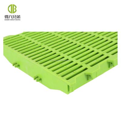 China Farms Floor Cast Plastic Floor For Pig Piglets Cattle for sale