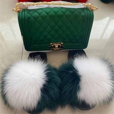 China Fashion Trend Factory Direct Wholesale Fur Slides And Purse Set Large Fur Slides Matching Purse for sale