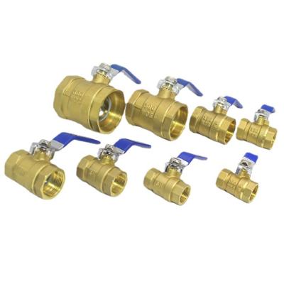 China Water Pipes Factory Ball Valve Female Thread Flow Control Valve Manual 3/4 Dual 1 Water Gas Brass Ball Valve for sale