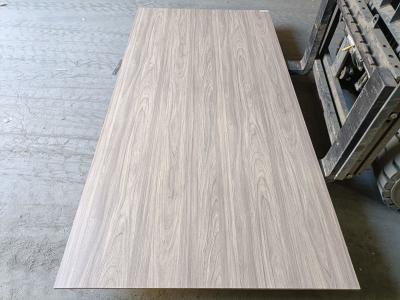 中国 12mm 15mm 18 Mm Plywood Concrete Building Ground Floor High Rise General Building 販売のため