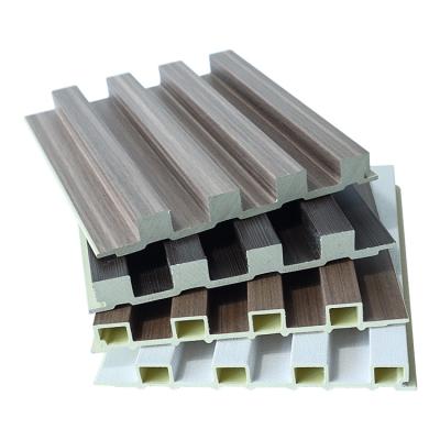 China Eco wpc board manufacturers indoor interior decoration wood plastic composite PVC Coating Cladding Fluted wpc wall panel en venta