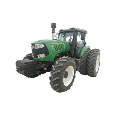 China Farms Agricultural Tractor GPS 4 Wheel Tractor is sold at a low price for sale