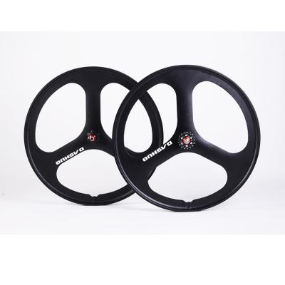 China Mountain Bikes 700C Road Bike Wheels Wholesale Aluminum Alloy Bicycle Magnesium Die Casting Bicycle Mountain Road Bike Adult Wheels for sale