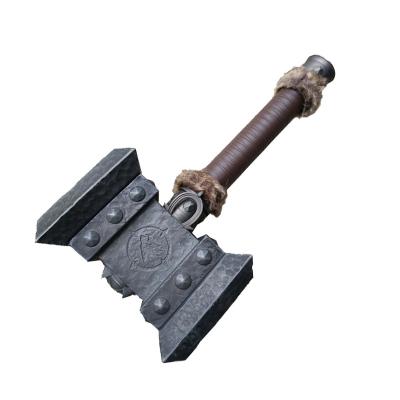 China Europe Wow Bondage Doomhammer Metal Opens 56cm 1:1 Game Props Living Room Bedroom Model Furnishings for sale