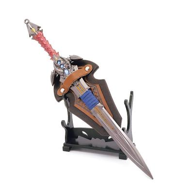 China Europe World Warcraft Zinc Alloy Small Game Toy Sword Metal Pendant 22cm for sale