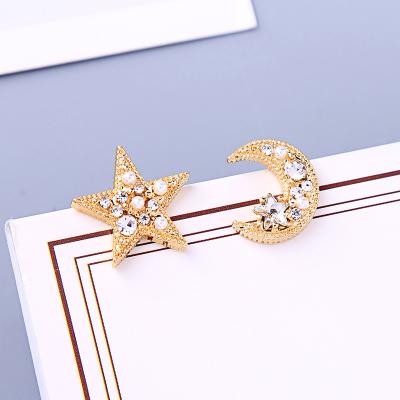 China Romantic Wholesale Fashion Natural Pearl Small Sky Star And Moon Shape Stud Earrings 925 Sterling Silver Earrings for sale