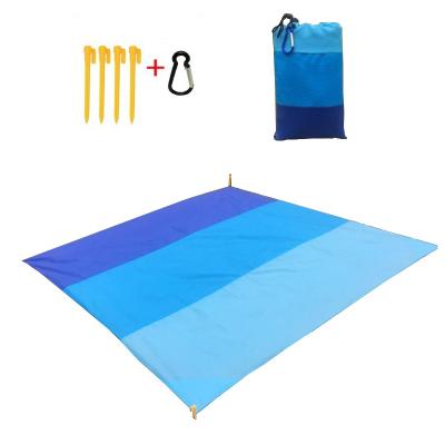 China Sandfree Beach Mat Polyester Large Beach Waterproof Blanket For Adults 4-7 Pocket Picnic Blanket Waterproof Beach Mat for sale