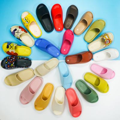 China Anti-slip Brand Women Graffiti Platform Fish Mouth slippers Men Beach Slides Soft Non-Slip Cute Cartoon kids Sandals for sale