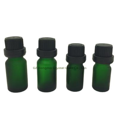 China Recyclable Material Wholesale Empty Matte Frosted Green Essential Oil Bottle 10ml Serum Glass Cosmetic Glass Bottle With Euro Insert Closure Caps for sale