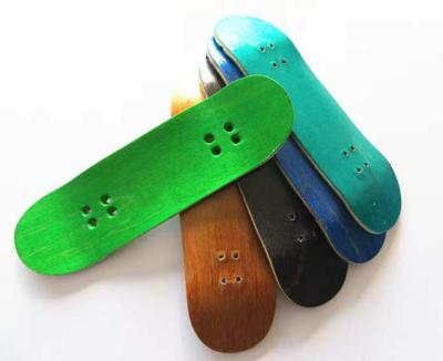 China Young Wholesale Wooden Fingerboard , Custom Printing Wooden Fingerboard for sale