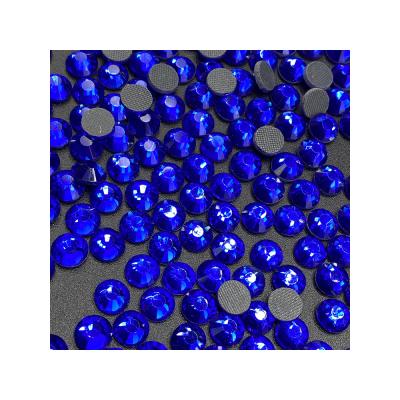 China Favorable Price Flatback Bulk Flatback Hotfix Rhinestones Bulk Rhinestones for sale