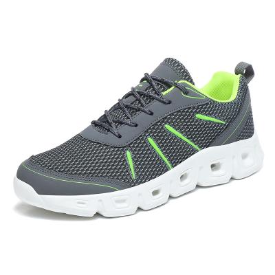 China 2021 Fashion Trend New Arrival Sport Shoes Mens Sneakers Lace Up Mesh High Quality Running Shoes For Men for sale