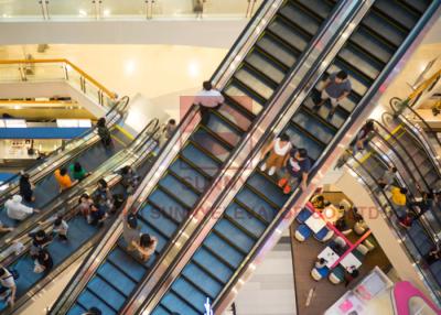 China 30 / Escalera móvil Esclator mecánico automático del diseño moderno de 35 grados para el centro comercial en venta