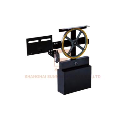 China Tension Device Geared Traction Machine 18kg For Passenger Home Elevator for sale