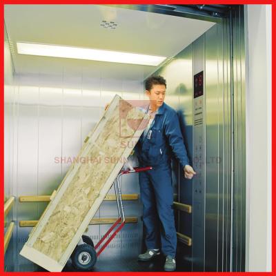 China Elevador de alta velocidade da capacidade 630kg 0.5m/S para o elevador de aço pintado do frete/carga à venda