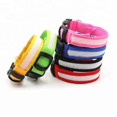 China Hot Selling Pet Dog Collars Dog Collars Durable Luxury Nylon Cat Viable Small Pet Supplies for sale