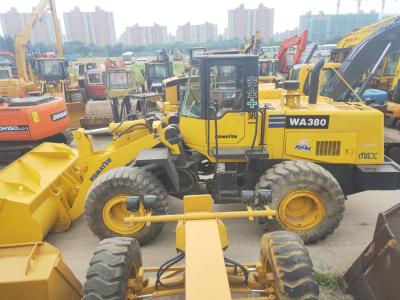 Cina Il Giappone originale ha fabbricato il caricatore di seconda mano della ruota di KOMATSU 16ton Wa380-3 in buone condizioni per la vendita, KOMATSU usata Front Wheel Loader Wa 380-6 sulla promozione. in vendita