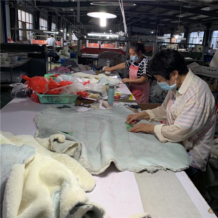 Verified China supplier - Zaoqiang County Dou Dou Fur Factory