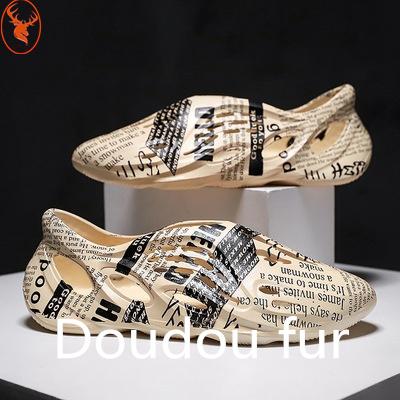 China CUSHIONING hole shoes men's all-match outdoor sandals 2021 new summer men's fashion Roman shoes sandals and slippers beach shoes for sale