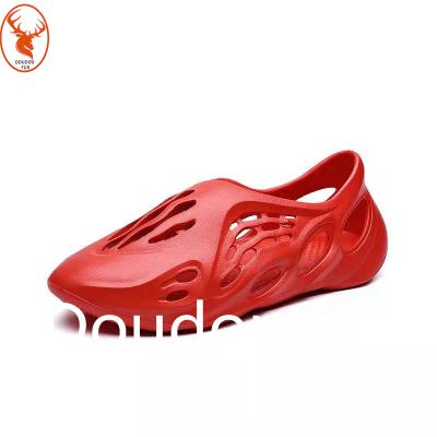 China CUSHIONING 25-46 Kanye the same coconut hole shoes couple hollow shoes student garden shoes tide net red white sandals and slippers for sale