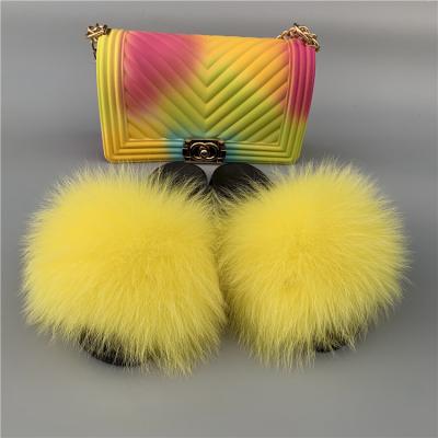 China Anti-Smell Woman Shoes Slippers Matte Colorful Jelly Bags Shoe Flip Flops Fluffy Slippers Fox Fur Slides Sets for sale