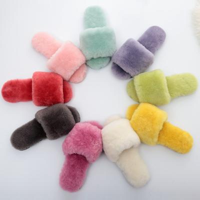 China Fashion Trend Comfortable Fashion Sheepskin Wool Warm Slippers for sale