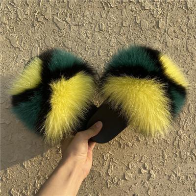 China Best New Design Anti-slippery Fox Fur Selling Slippers With Customized Logo for sale