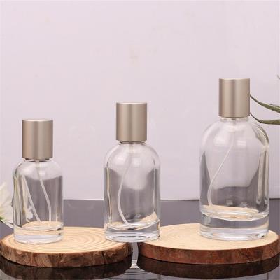 China Cosmetic hot selling products 100ml crysta perfume bottle 30ml 50ml glass perfume bottle with cap for sale