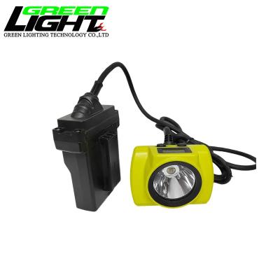 China IP68 resistente al agua 530Lum Led Miners Head Lamp con pantalla OLED y punto de iluminación grande en venta