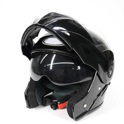 China New Arrivals Best Sales Safe Flip Up Motorcycle Helmet With Inner Sun Visor Everybody Affordable Double Lens Motorbike Helmet for sale