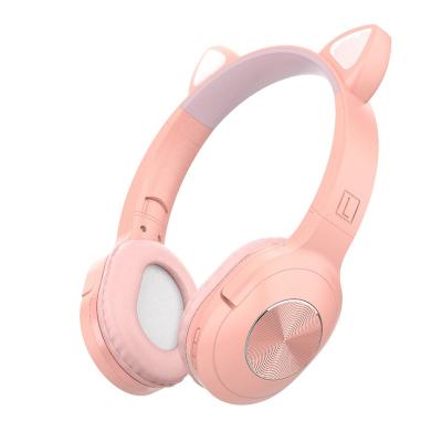 China Xuanyin XY-204 Amazone Cat Ear LED Light Best-selling Headset Headphone Can Insert Card Radio Headset Sports Radio Headphones for sale