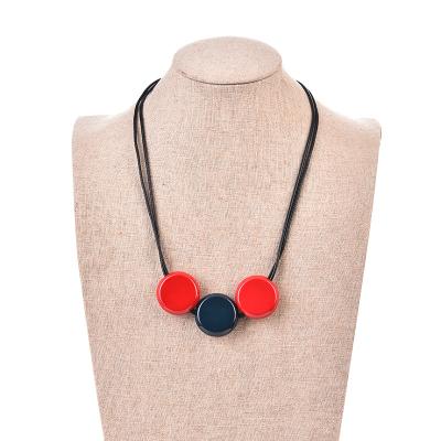 China High quality European and American geometric color trend retro clavicle necklace chain acrylic jewelry for sale