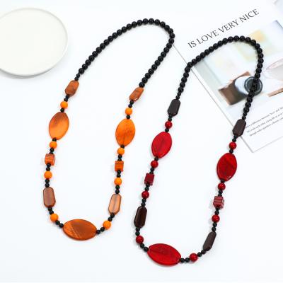 China 2021 high quality high quality flat necklace short chain acrylic acid border hot sale choker chain jewelry for sale