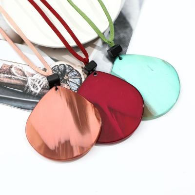 China 2021 high quality fashion necklace manufacturers personalized creative foreign trade silver ornaments acrylic jewelry for sale