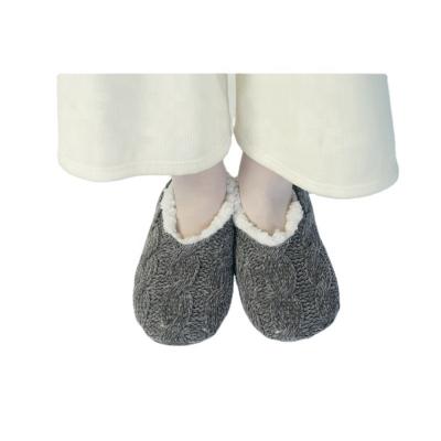 China Super Soft Crawler SHERPA SLIPPER Diamond Anti-odor OEM Cable Ballerina Comfortable Ladies Slipper for sale