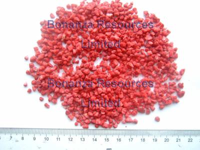 China GMP factory supply Top Grade Freeze Dried Fruit Snack Dried Raspberries Granule Healthy berries 2-6mm for sale