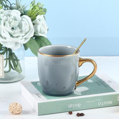 China Viable Hot Sale Home Office Drinkware Unique Slot Color Iced Novelty Custom Coffee Mug With Gold Handle for sale