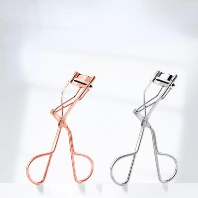 China Pad Shaped Partial Eyelash Curler Makeup Tool Portable Eyelash Curler for sale