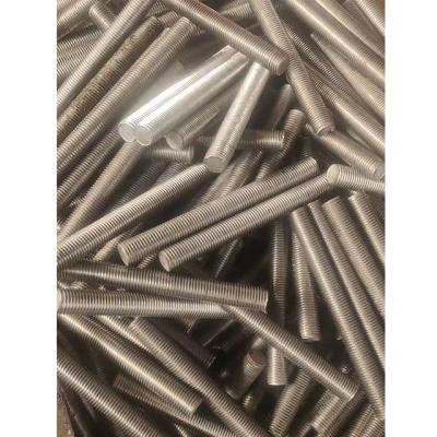 China Long Wire 4.8 8.8 High Tensile Operating Life Galvanized Rod for sale