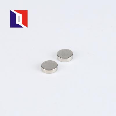 Cina Strong Permanent NdFeB Industrial Magnet Sintered Neodymium Magnet Around Electronic Magnet in vendita