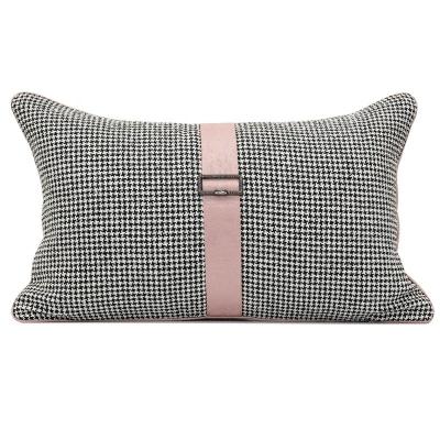 China Viable Wholesale Black White Check Design With Pink Buckle Decor Luxury Metal Waist Pillow Cases for sale