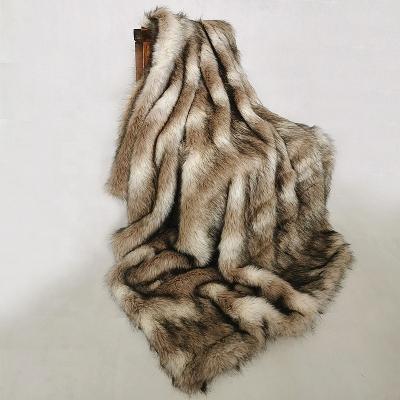 China Moroccan Faux Fur Glitter Throw Blanket Folded Luxury Winter Throw Blanket for sale