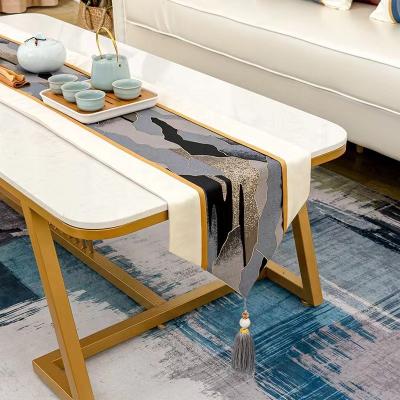 China Wholesale Woven Custom Abstract Jacquard Table Runners Brozing Mountain Jacquard Tablecloth Wedding Runner for sale