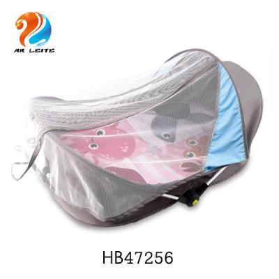 China Baby Travel Foldable Baby Crib Nest Hutch Sofa Bed Breathable Infant Side Bed With Mosquito Net for sale