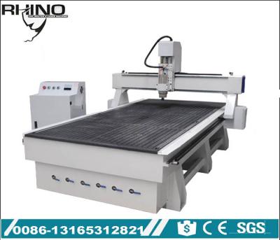 China Hölzerner Router schwerer Rahmen-Vakuumtisch CNC, Spindel 4.5KW CNC-Router-Holzbearbeitungs-Maschinen 1530 zu verkaufen