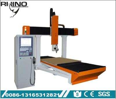 China Máquina de madera del router del CNC de AXIS del molde 5 con el CE de alta velocidad certificado en venta