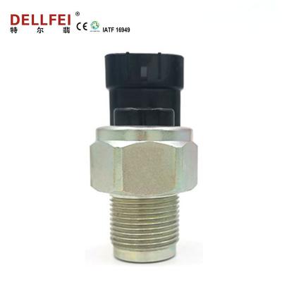 China Wholesale High Quality Brand New Fuel Rail Pressure Sensor 499000-612189458-71010 For TOYOTA HIACE for sale