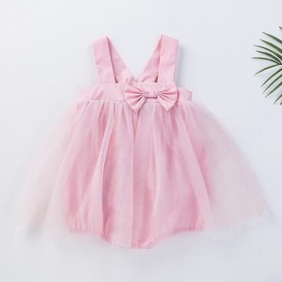 China Newborn Baby Girl Anti-wrinkle Bow Sling Cotton Romper Summer Organic Baby Clothes Mesh Apron Dress Wholesale Pink for sale